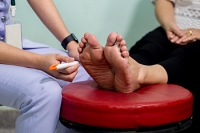 Signs and Symptoms of Foot Neuropathy